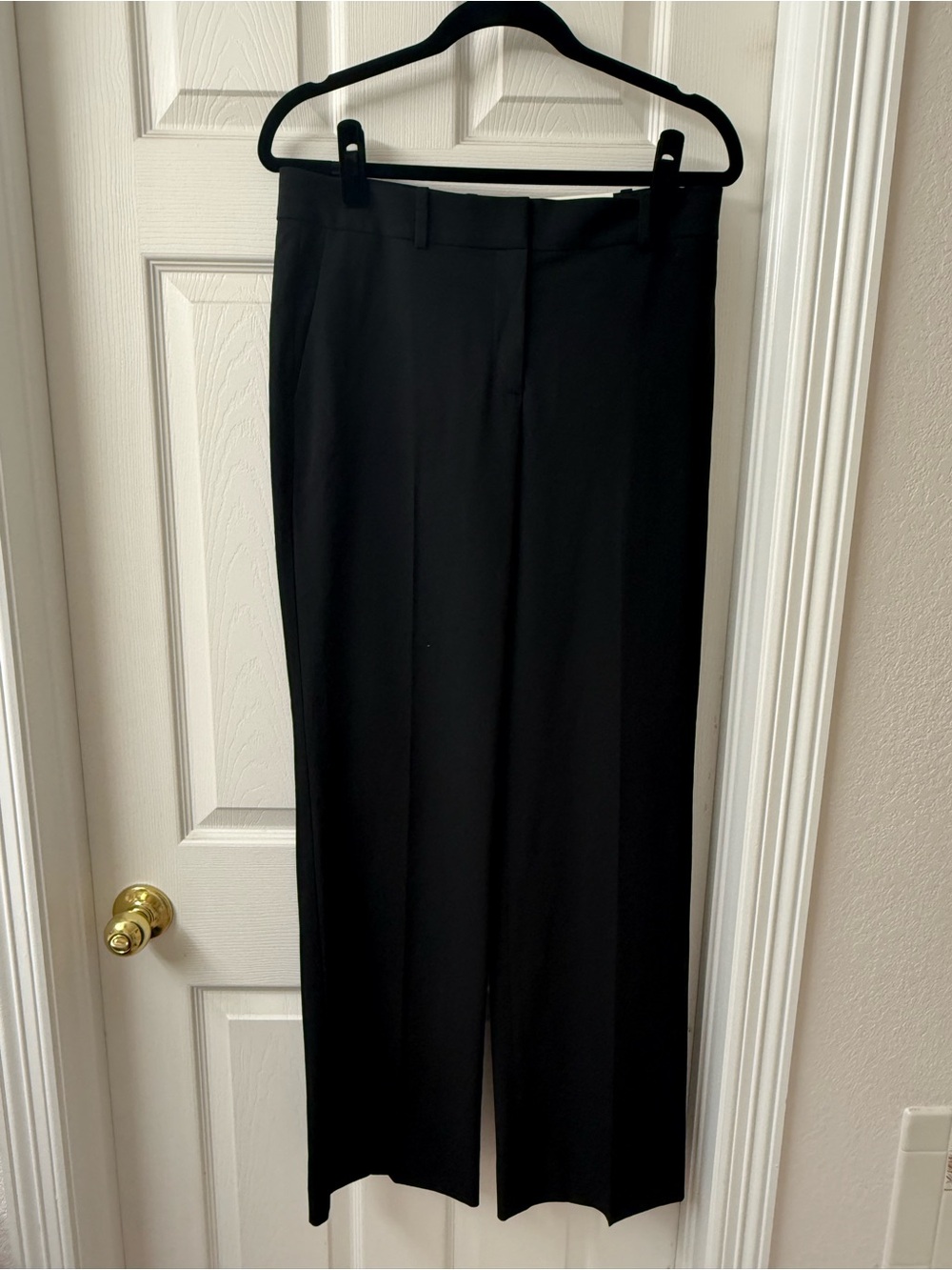 new with tags. Black Dress Pants - Ann Taylor The Trouser in CURVY. midrise